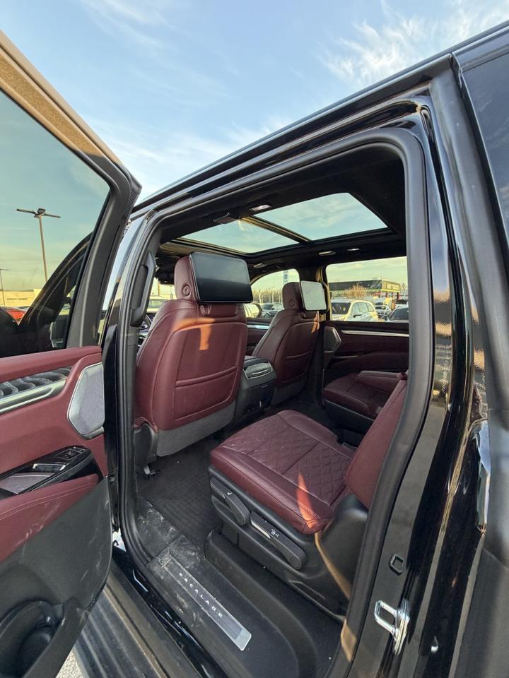 2026 Cadillac Escalade ESV Sport Indianapolis IN