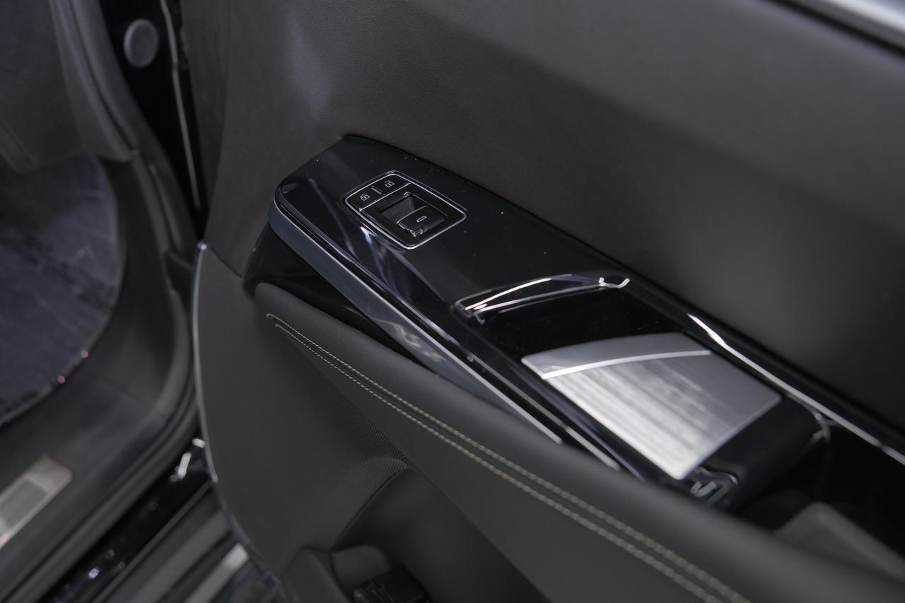 2026 Cadillac Escalade ESV Sport Miami FL