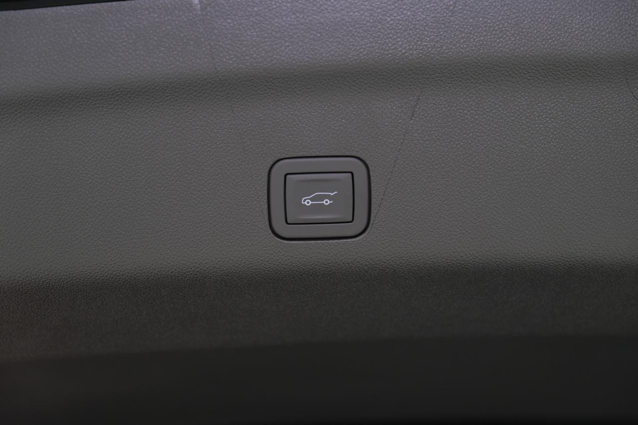 2026 Cadillac Escalade ESV Sport Miami FL