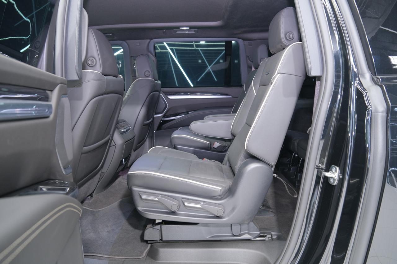 2026 Cadillac Escalade ESV Sport Miami FL