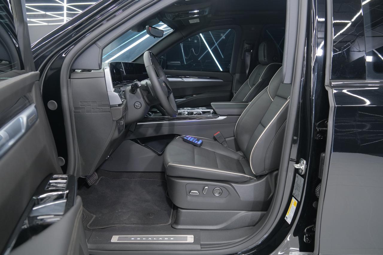 2026 Cadillac Escalade ESV Sport Miami FL