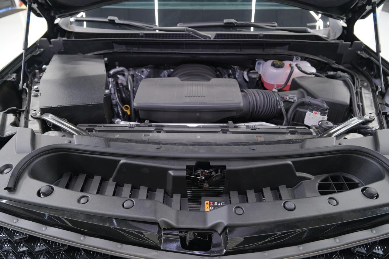 2026 Cadillac Escalade ESV Sport Miami FL