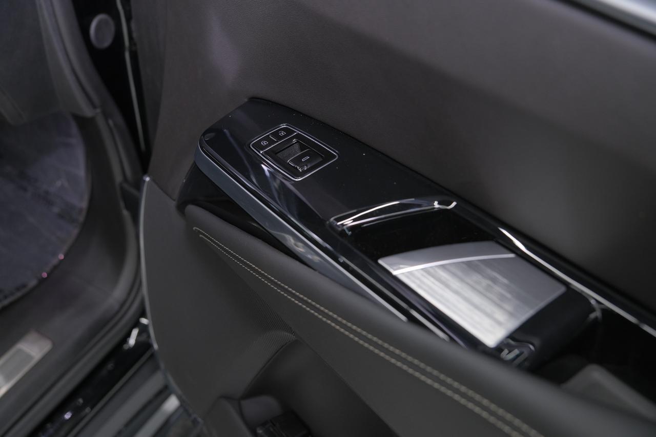 2026 Cadillac Escalade ESV Sport Miami FL