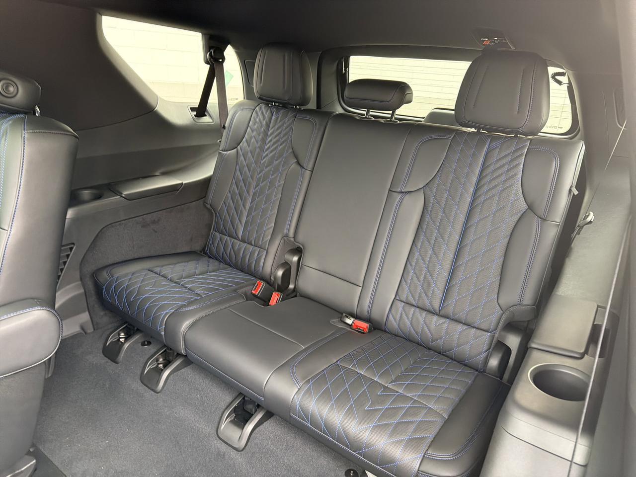 2026 Cadillac Escalade IQL Sport AWD Saukville WI