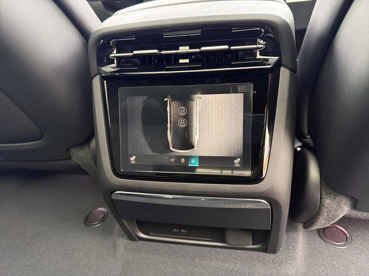 2026 Cadillac Escalade IQL Sport AWD Saukville WI