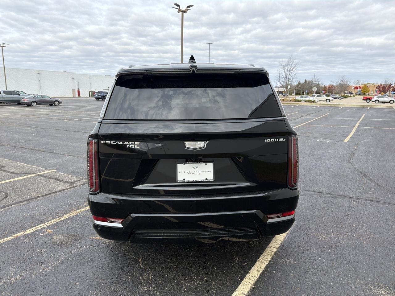 2026 Cadillac Escalade IQL Sport AWD Saukville WI