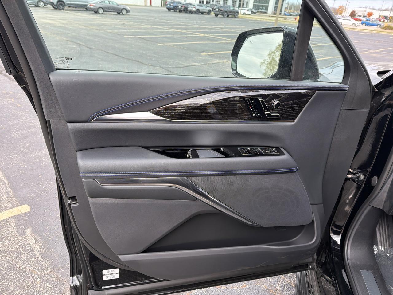 2026 Cadillac Escalade IQL Sport AWD Saukville WI