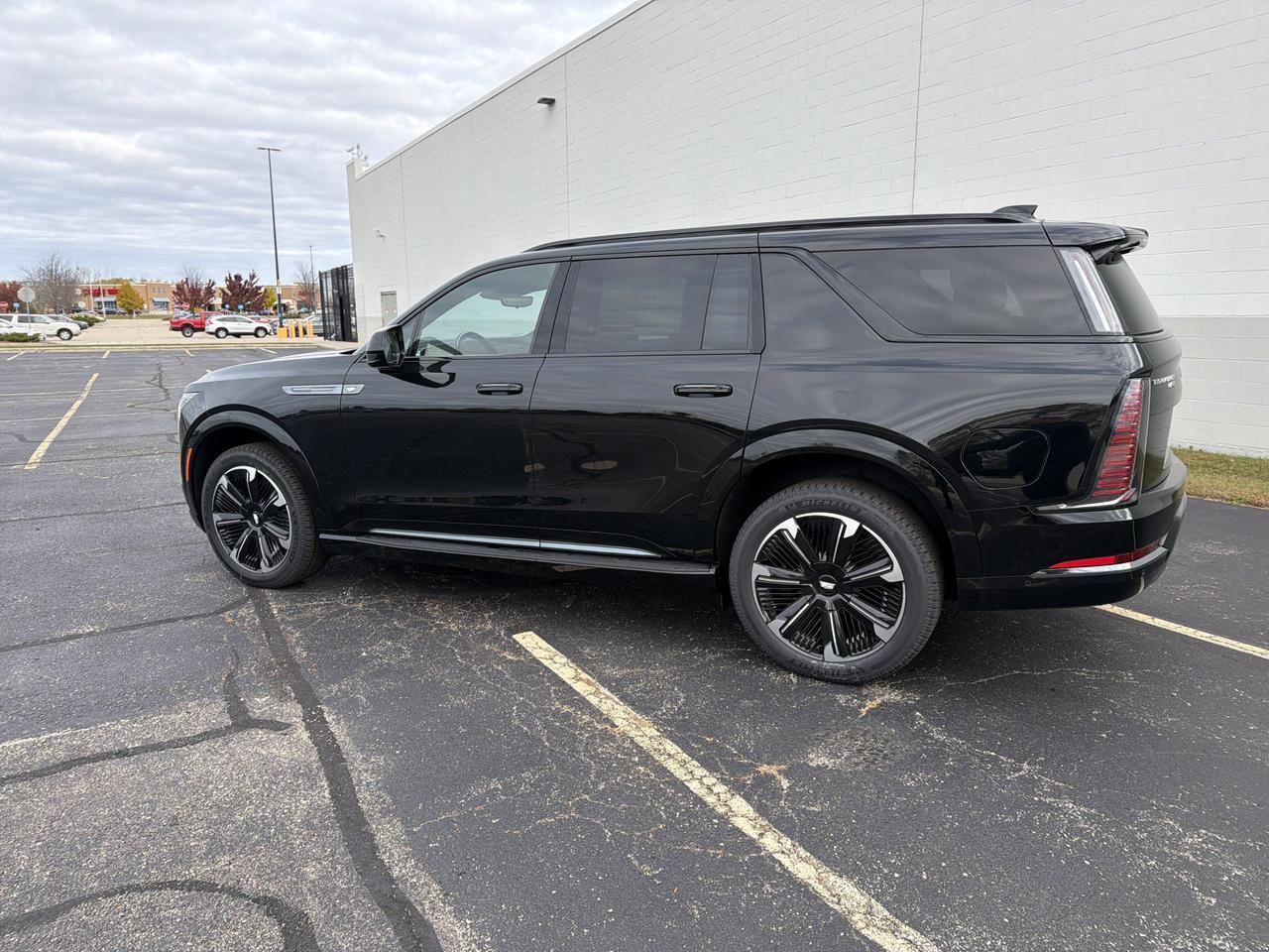 2026 Cadillac Escalade IQL Sport AWD Saukville WI