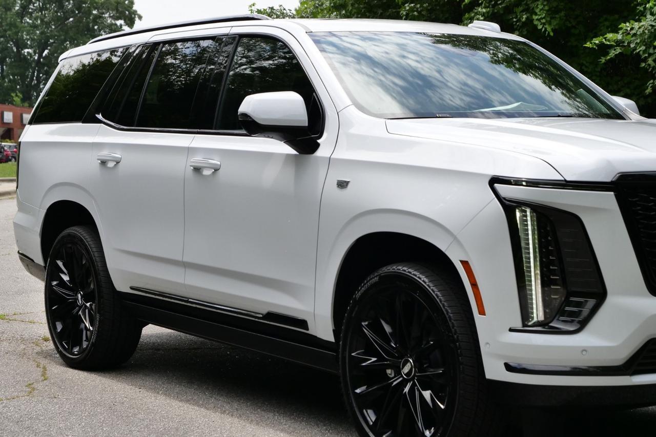 2026 Cadillac Escalade Platinum Sport / 4WD / Onyx PKG / Rear Entertainment! Lincolnton NC