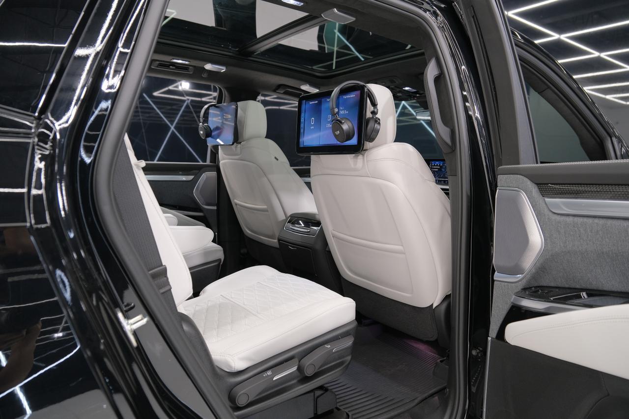 2026 Cadillac Escalade V-Series Miami FL