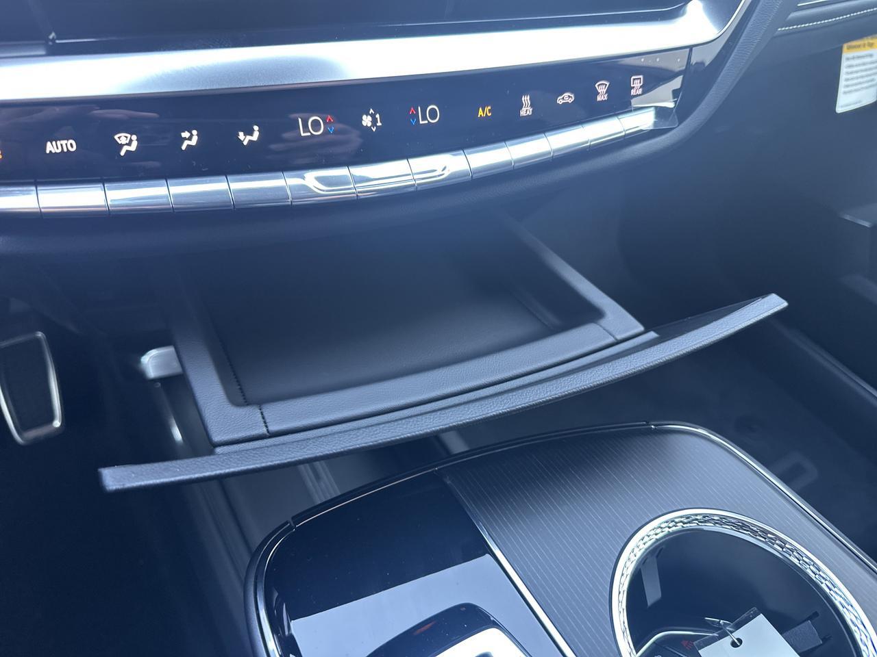 2026 Cadillac LYRIQ LYRIQ-V AWD Saukville WI