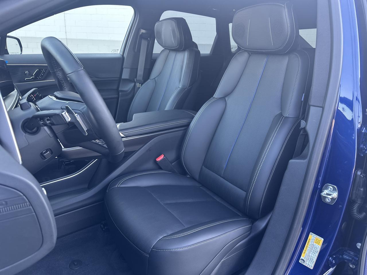 2026 Cadillac LYRIQ LYRIQ-V AWD Saukville WI