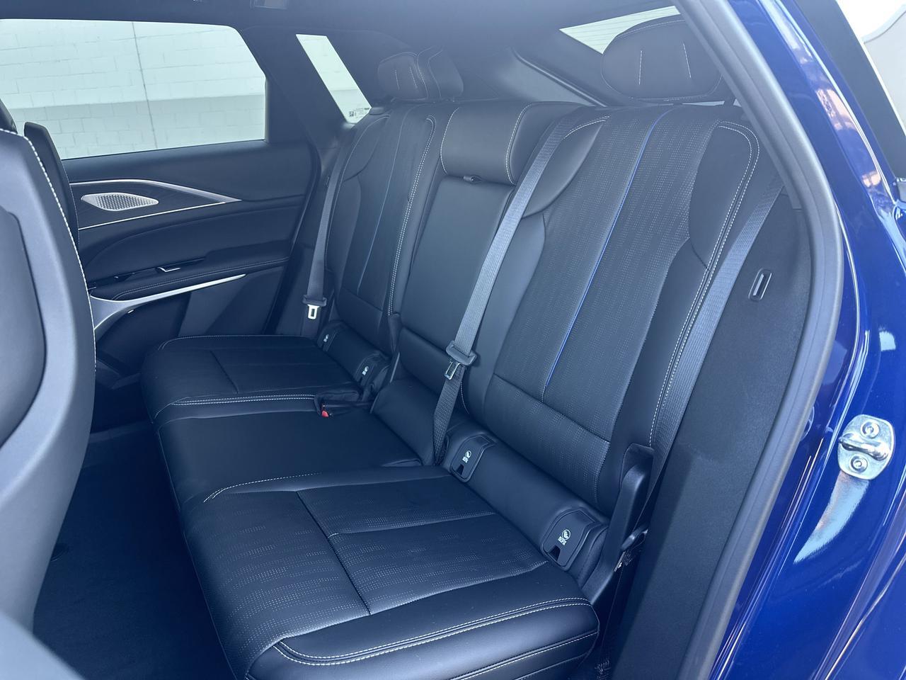 2026 Cadillac LYRIQ LYRIQ-V AWD Saukville WI