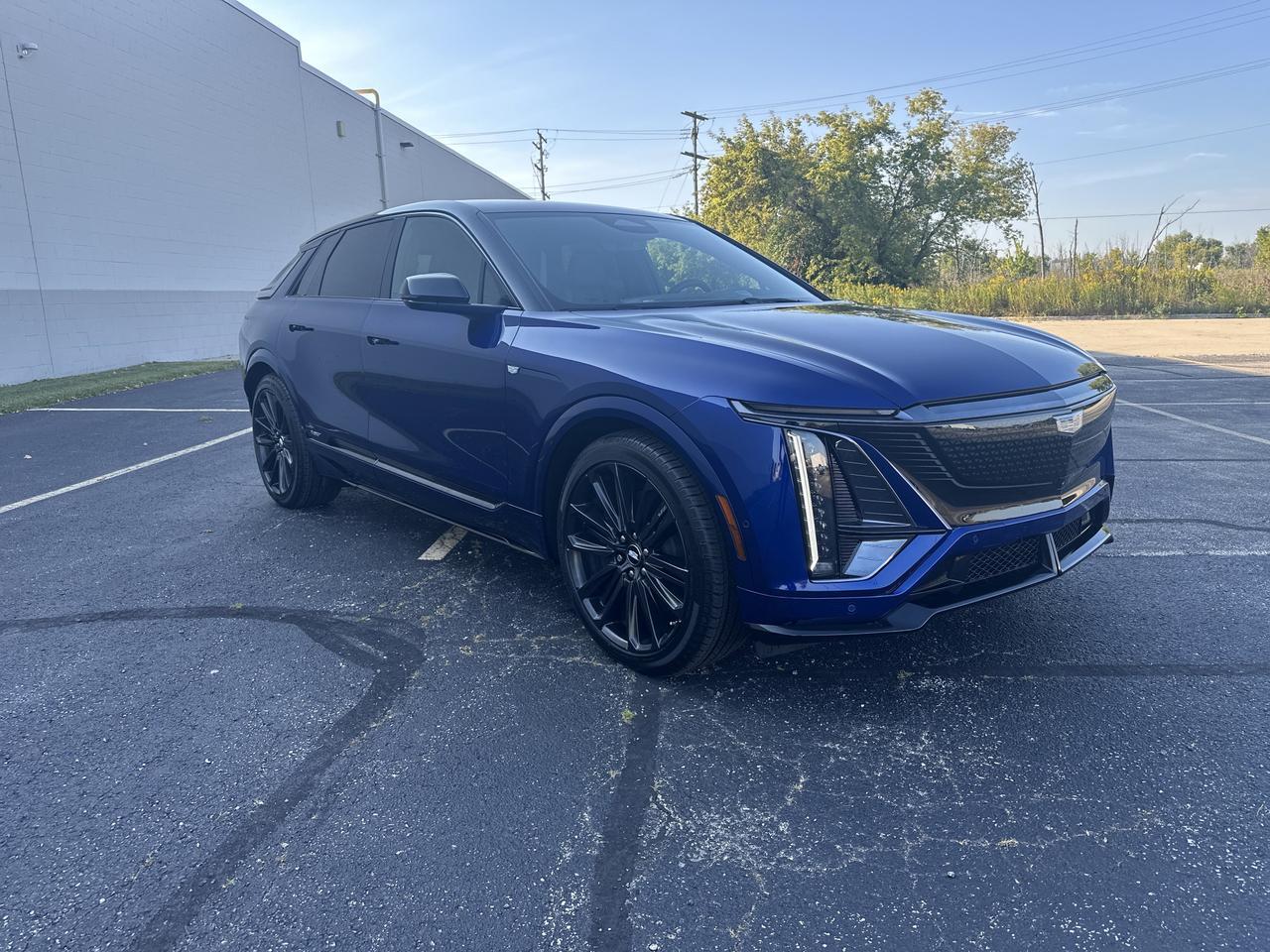 2026 Cadillac LYRIQ LYRIQ-V AWD