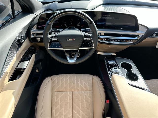 2026 Cadillac Lyriq photo 9
