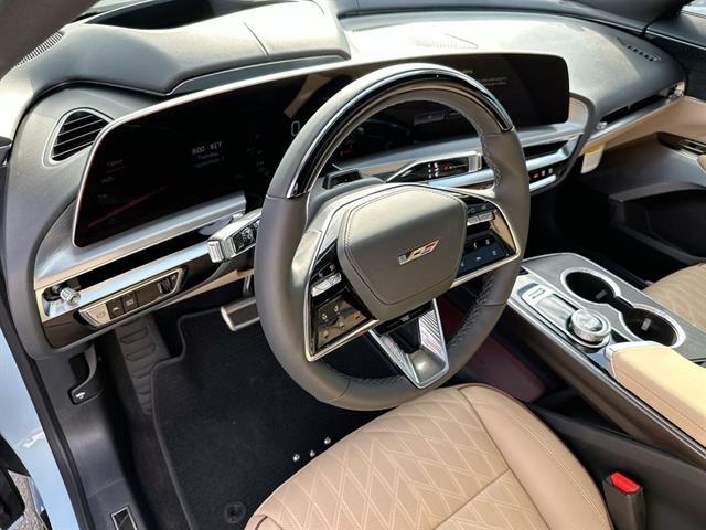 2026 Cadillac Lyriq photo 2