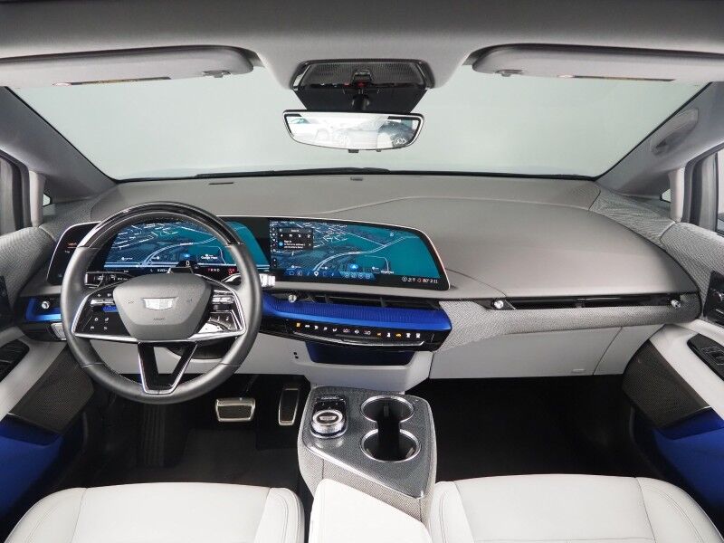 2026 Cadillac OPTIQ Sport *SUPER CRUISE, NAVIGATION, SAFETY ALERTS, 360 VIEW CAMERAS, COLOR TOUCHSCREEN, PANORAMA GLASS ROOF, HEATED SEATS/STEERING, POWER LIFTGATE, AUTOMATIC PARKING, AKG AUDIO, WIRELESS CHARGING