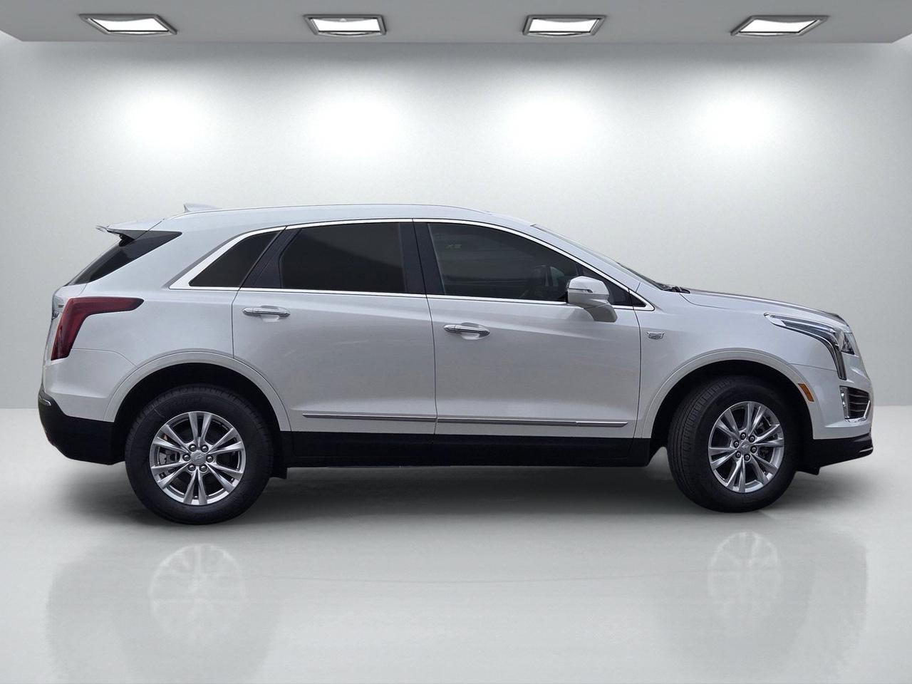 2026 Cadillac XT5 AWD Luxury