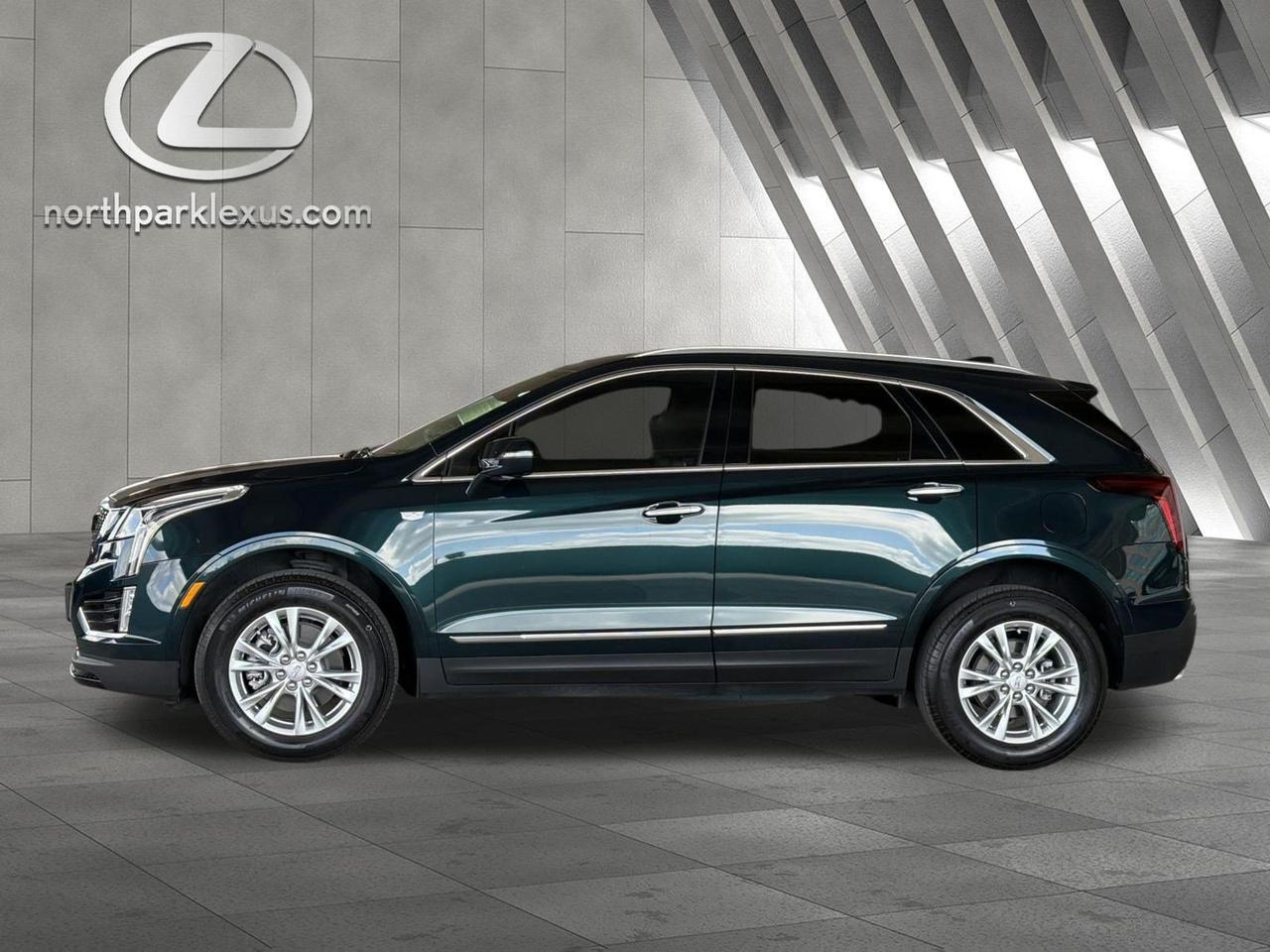 2026 Cadillac XT5 FWD Luxury