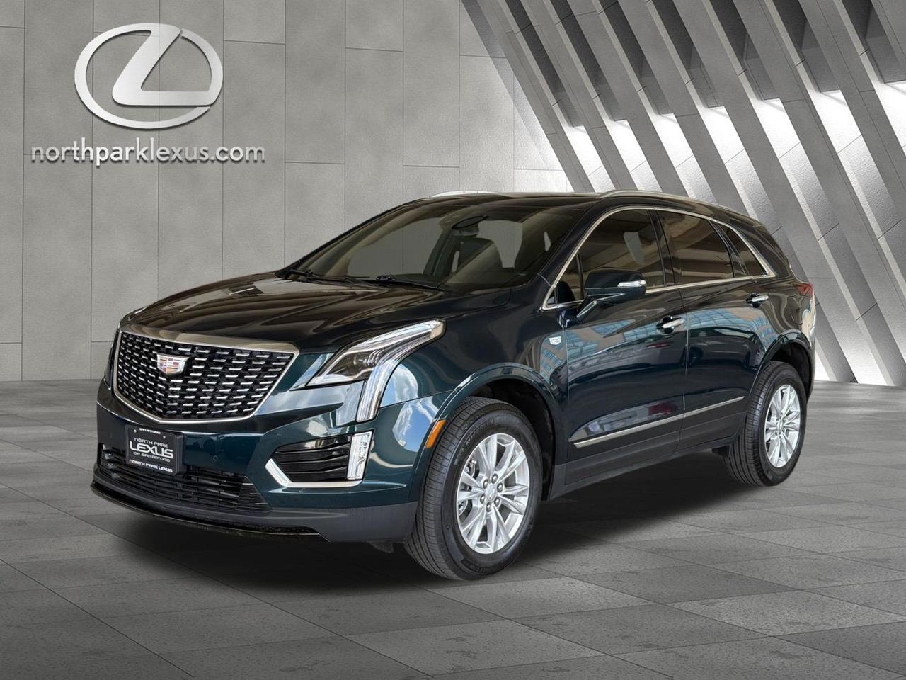 2026 Cadillac XT5 FWD Luxury
