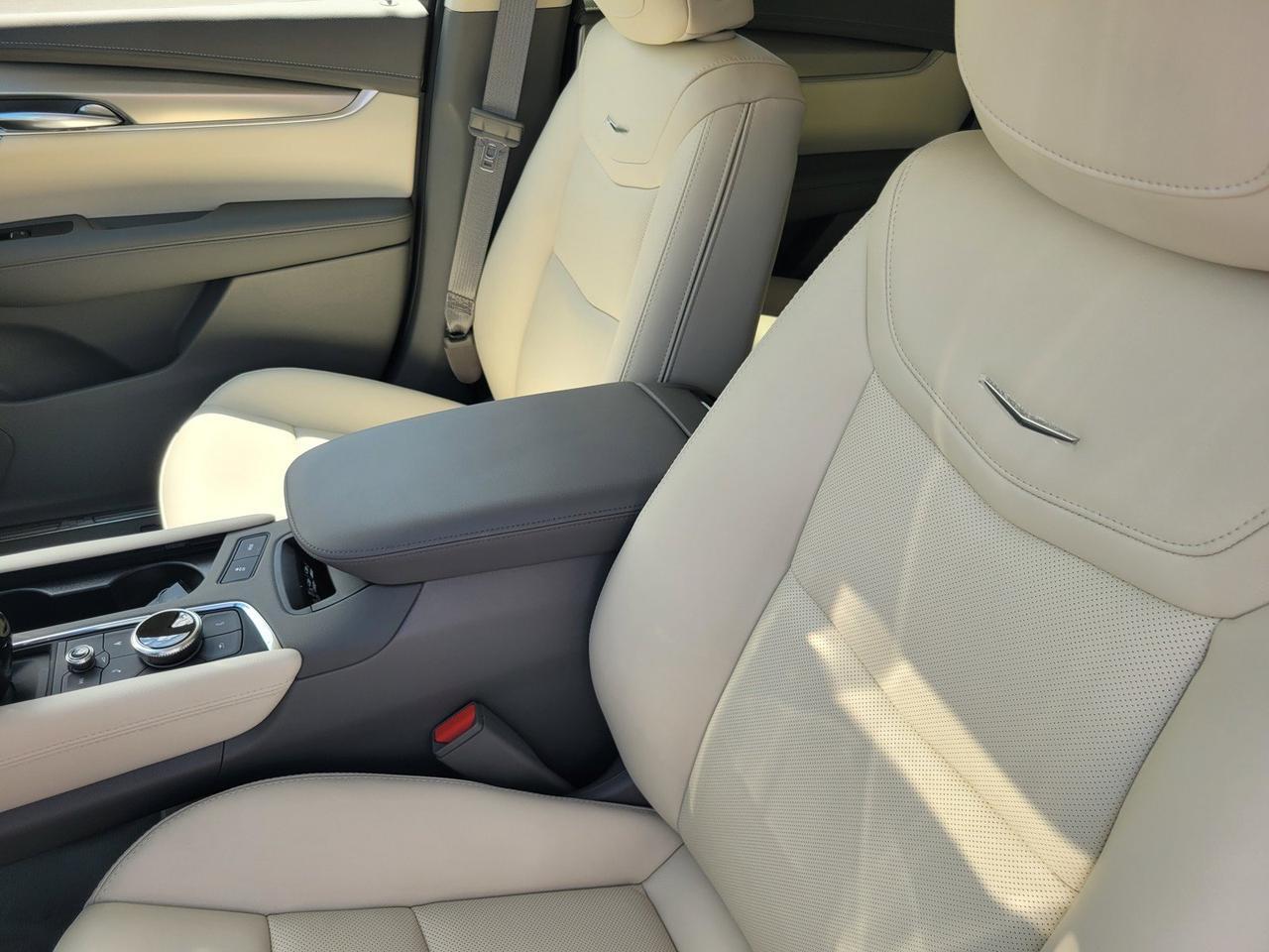 2026 Cadillac XT5 FWD Premium Luxury Roseville CA