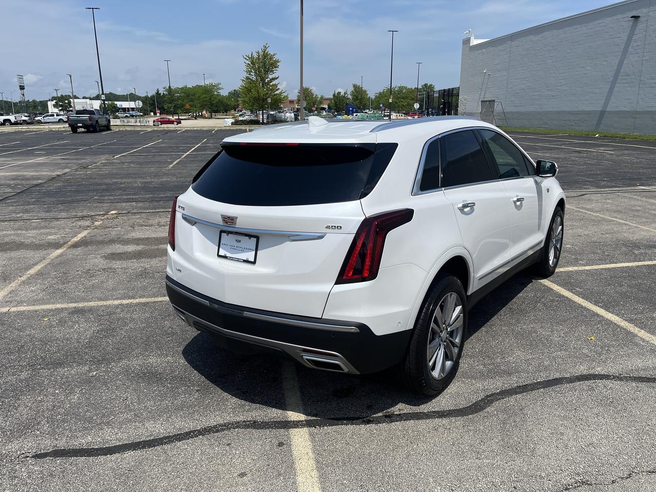 2026 Cadillac XT5 Premium Luxury AWD 3.6L DrvrAssst Tri-ZoneAutomaticClimateCTRL SmrtTowingPkgs w/AdptvCrz Sunroof Nav Saukville WI