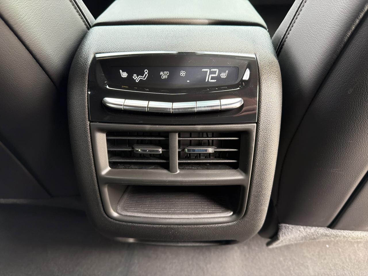 2026 Cadillac XT5 Sport AWD Saukville WI