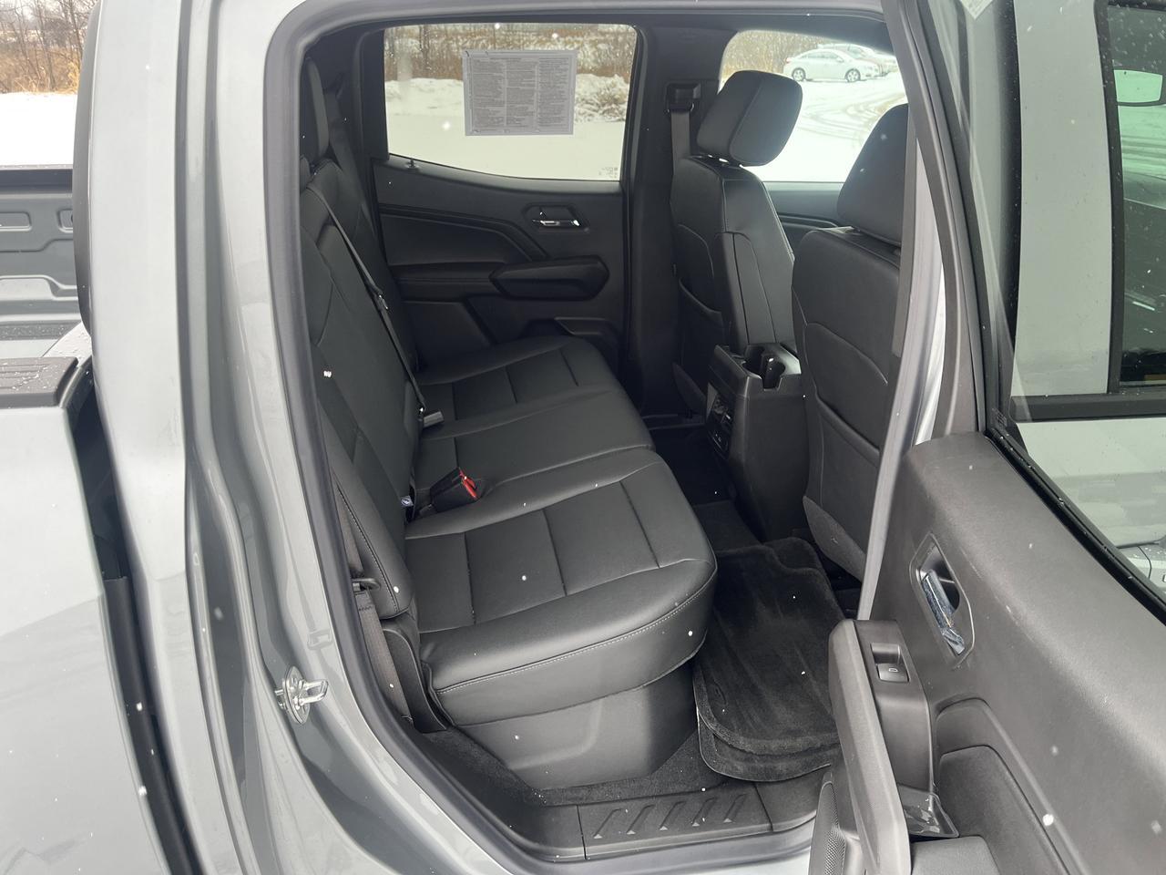 2026 Chevrolet Colorado LT 4WD Convenience AdvTraileringPkgs w/AdptvCrz HtdSeats HtdSteerimgWheel FogLamps HD-SrrndVsn Saukville WI