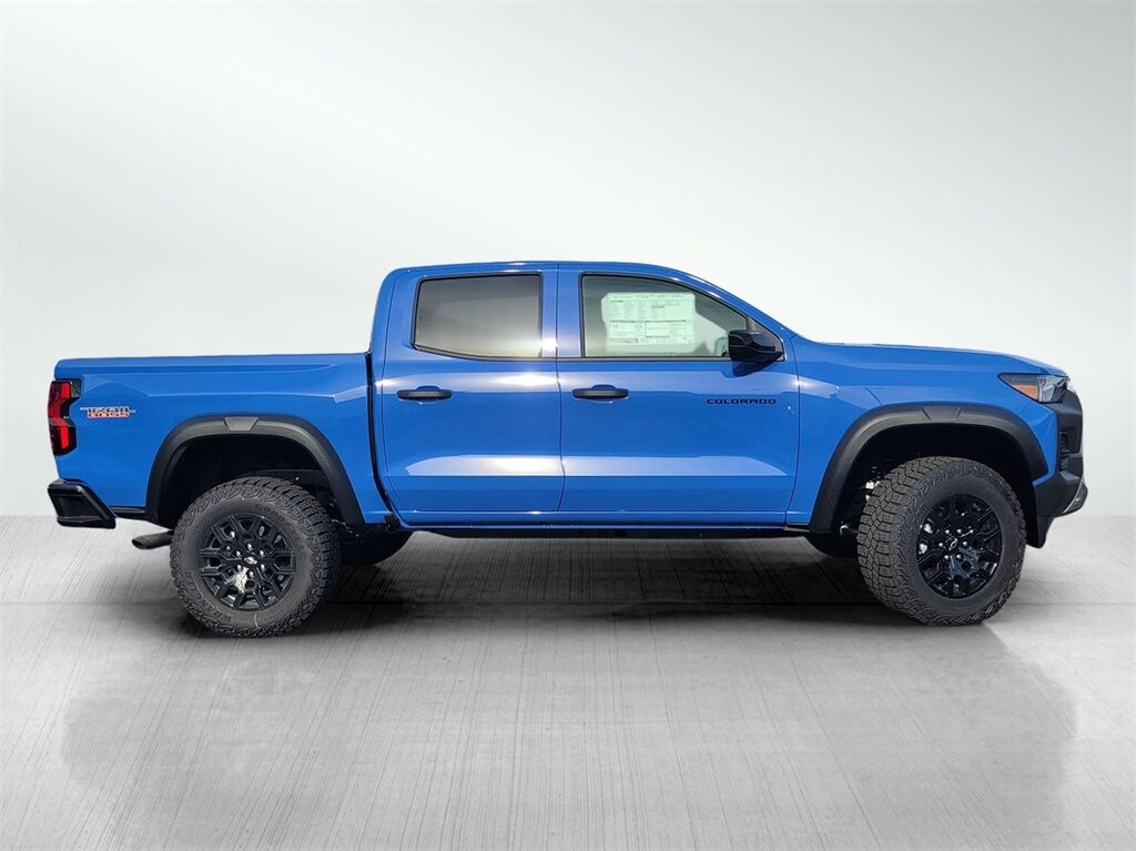 2026 Chevrolet Colorado Trail Boss photo 4