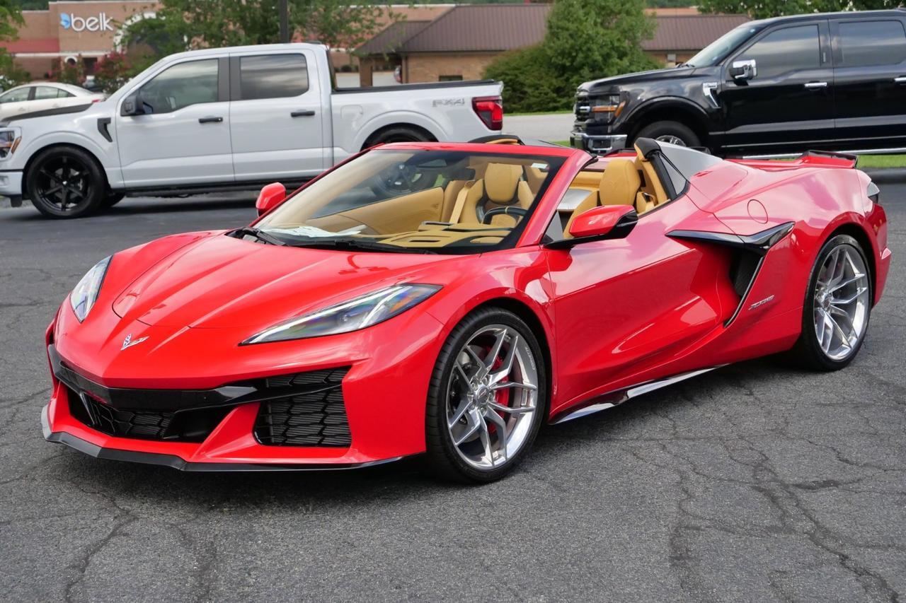 2026 Chevrolet Corvette Z06 Convertible 3LZ / Front Lift / Engine Appearance PKG! Lincolnton NC
