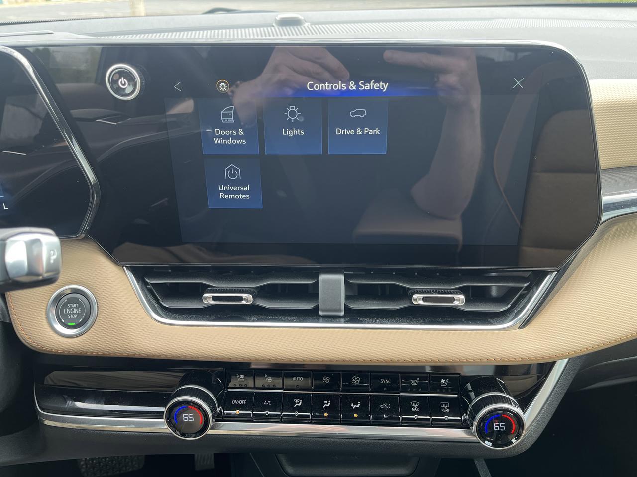2026 Chevrolet Equinox ACTIV AWD Conv3Pkg w/Sunroof AdptvCrz HtdCldMemEvotex HtdSteeringWheel Saukville WI