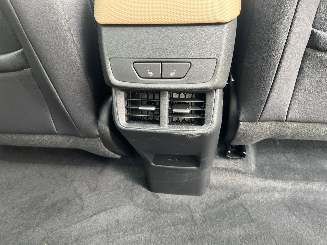 2026 Chevrolet Equinox ACTIV AWD Conv3Pkg w/Sunroof AdptvCrz HtdCldMemEvotex HtdSteeringWheel Saukville WI