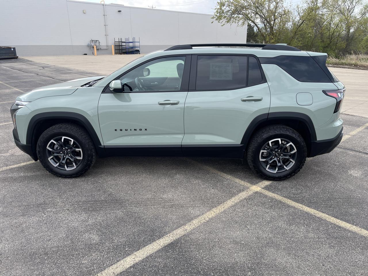 2026 Chevrolet Equinox ACTIV AWD Conv3Pkg w/Sunroof AdptvCrz HtdCldMemEvotex HtdSteeringWheel Saukville WI