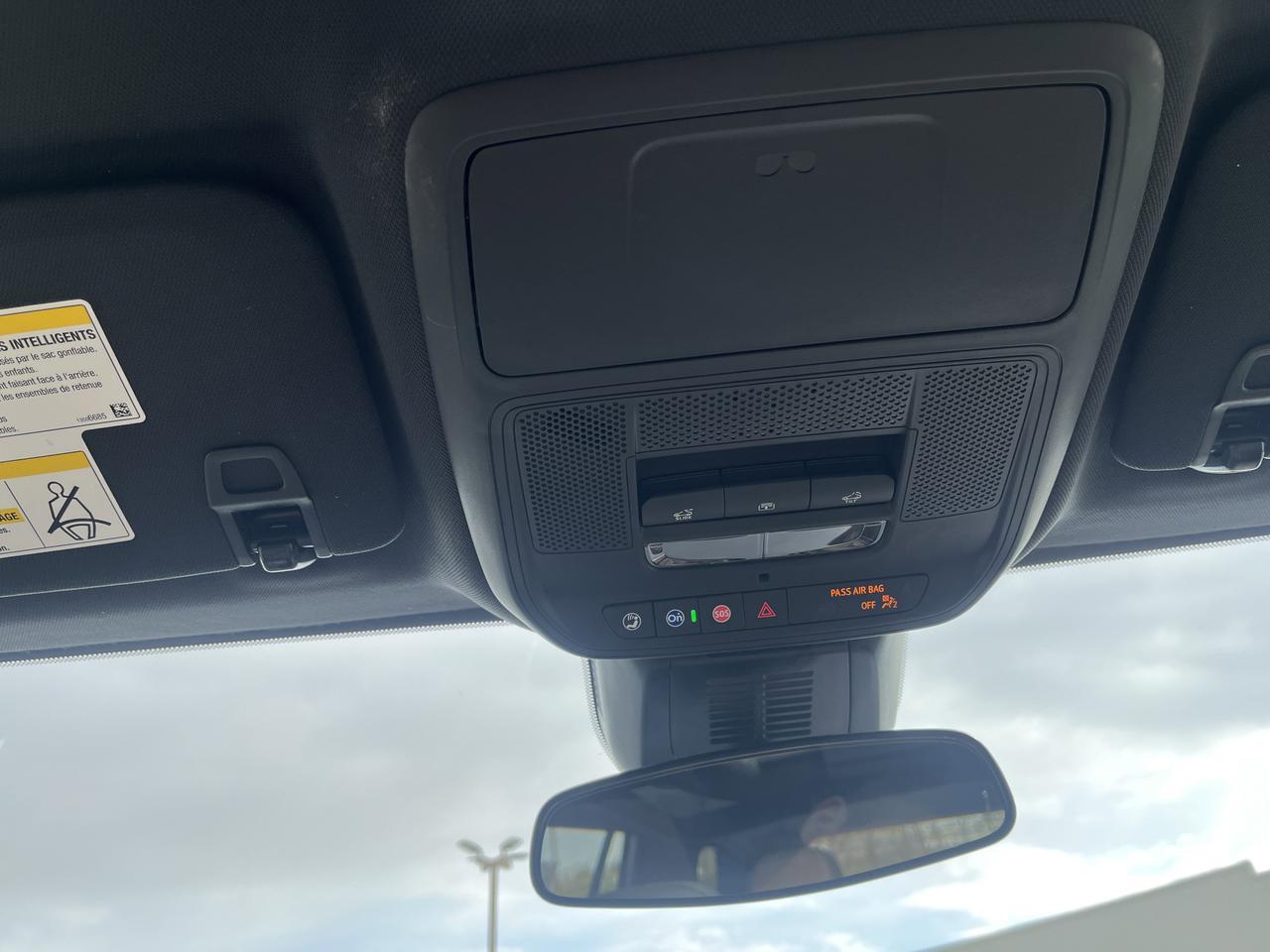 2026 Chevrolet Equinox ACTIV AWD Conv3Pkg w/Sunroof AdptvCrz HtdCldMemEvotex HtdSteeringWheel Saukville WI