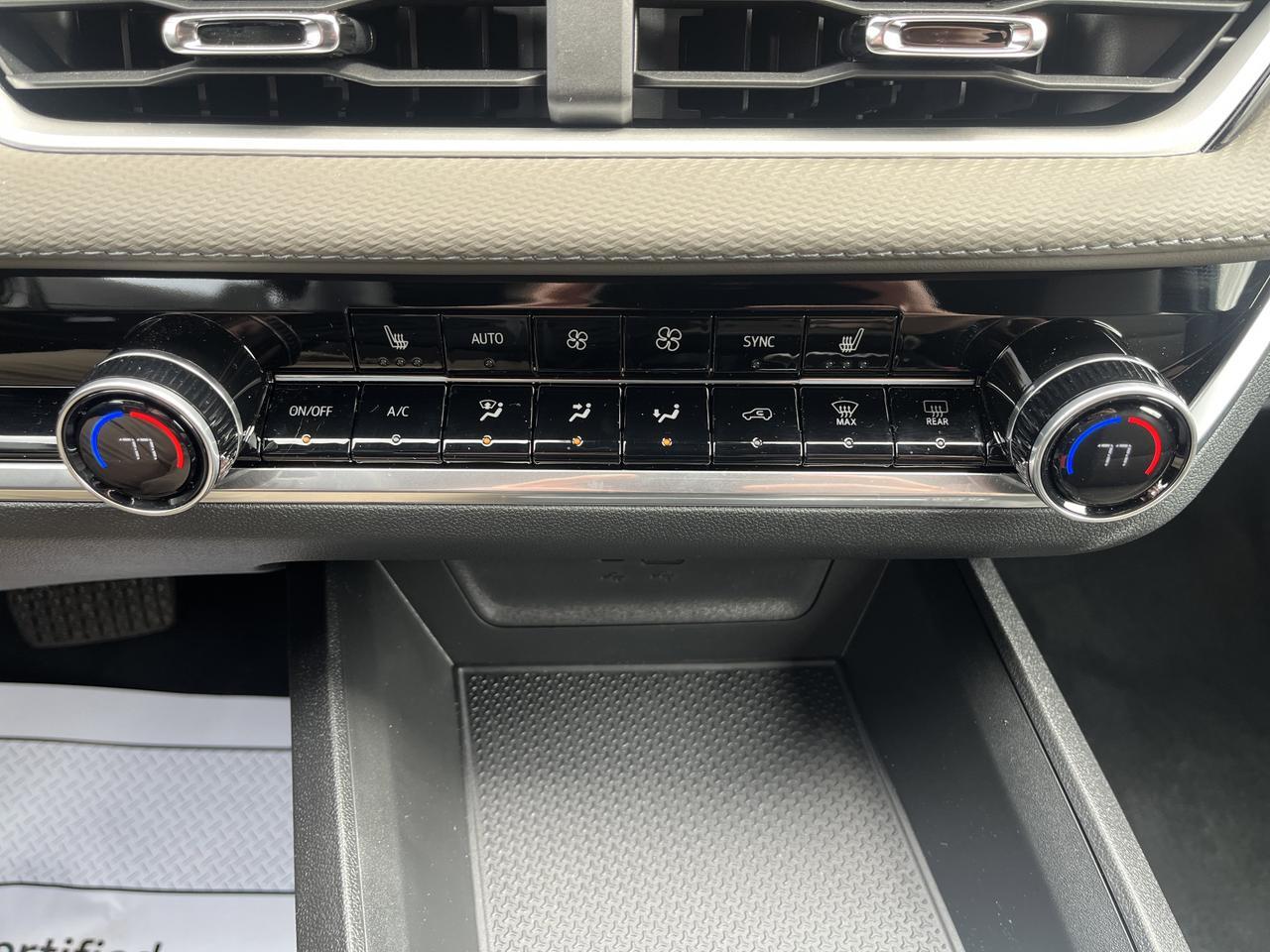 2026 Chevrolet Equinox LT AWD Convenience2Pkg w/19s HtdEvotex HtdStrngWhl 8-WayPwrDrvrSeat AutosensePwrLiftgate Saukville WI