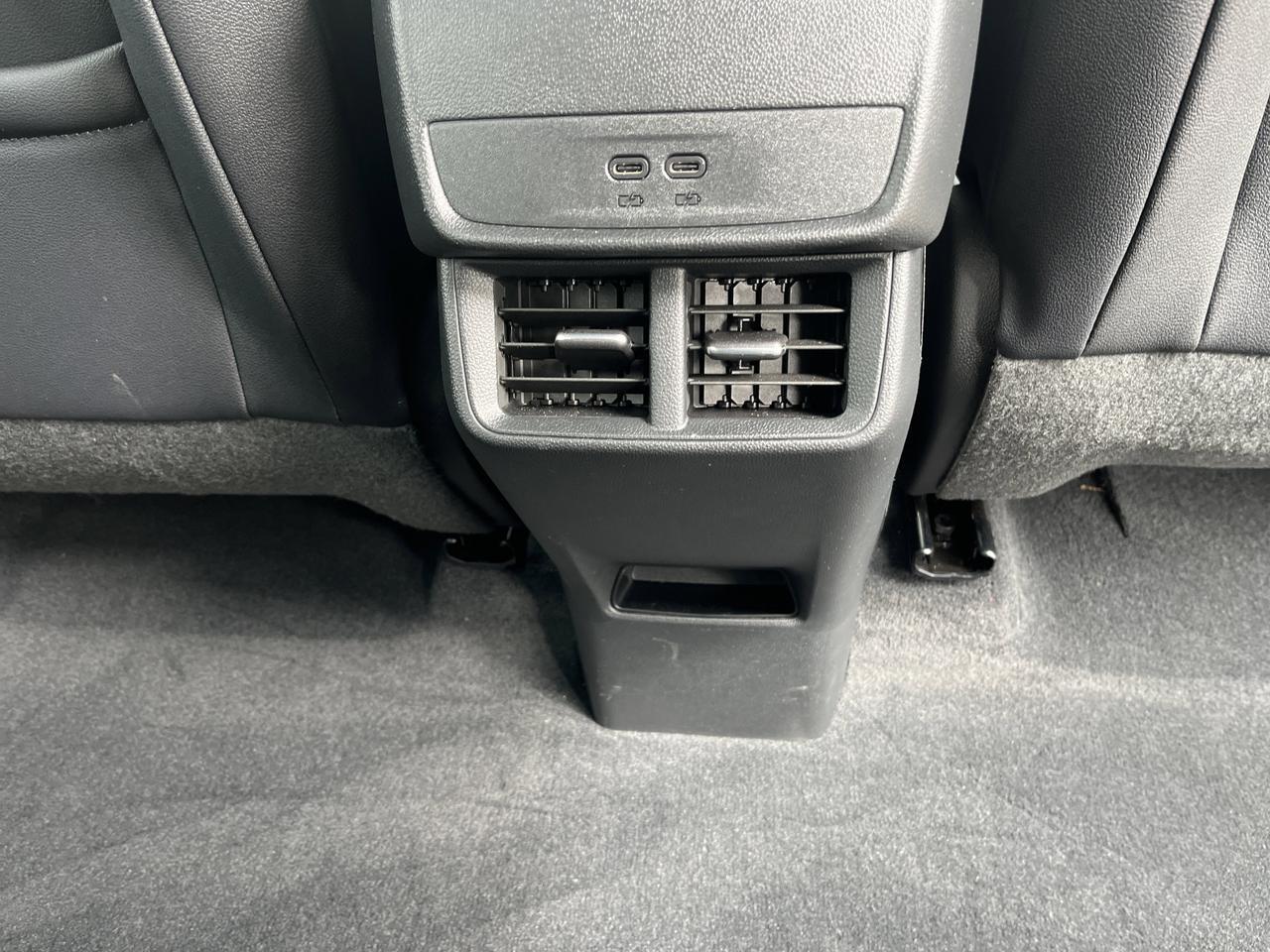 2026 Chevrolet Equinox LT AWD Convenience2Pkg w/19s HtdEvotex HtdStrngWhl 8-WayPwrDrvrSeat AutosensePwrLiftgate Saukville WI