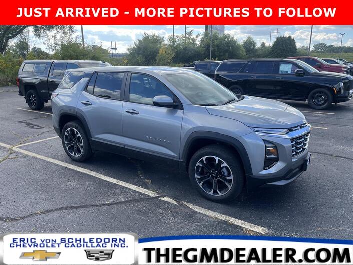 2026 Chevrolet Equinox LT AWD Convenience2Pkg w/AdaptiveCruise 19s 8-WayPwrDrvrSeat HtdEvotexSeats AutosensePowerLiftgate Milwaukee WI