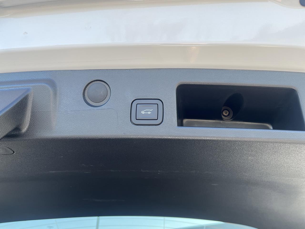 2026 Chevrolet Equinox LT AWD Convenience2Pkg w/Sunroof 19s AdptvCrz HtdEvotex HtdSteeringWhl 8-WayPwrDrvrSt HD-RearCamera Saukville WI