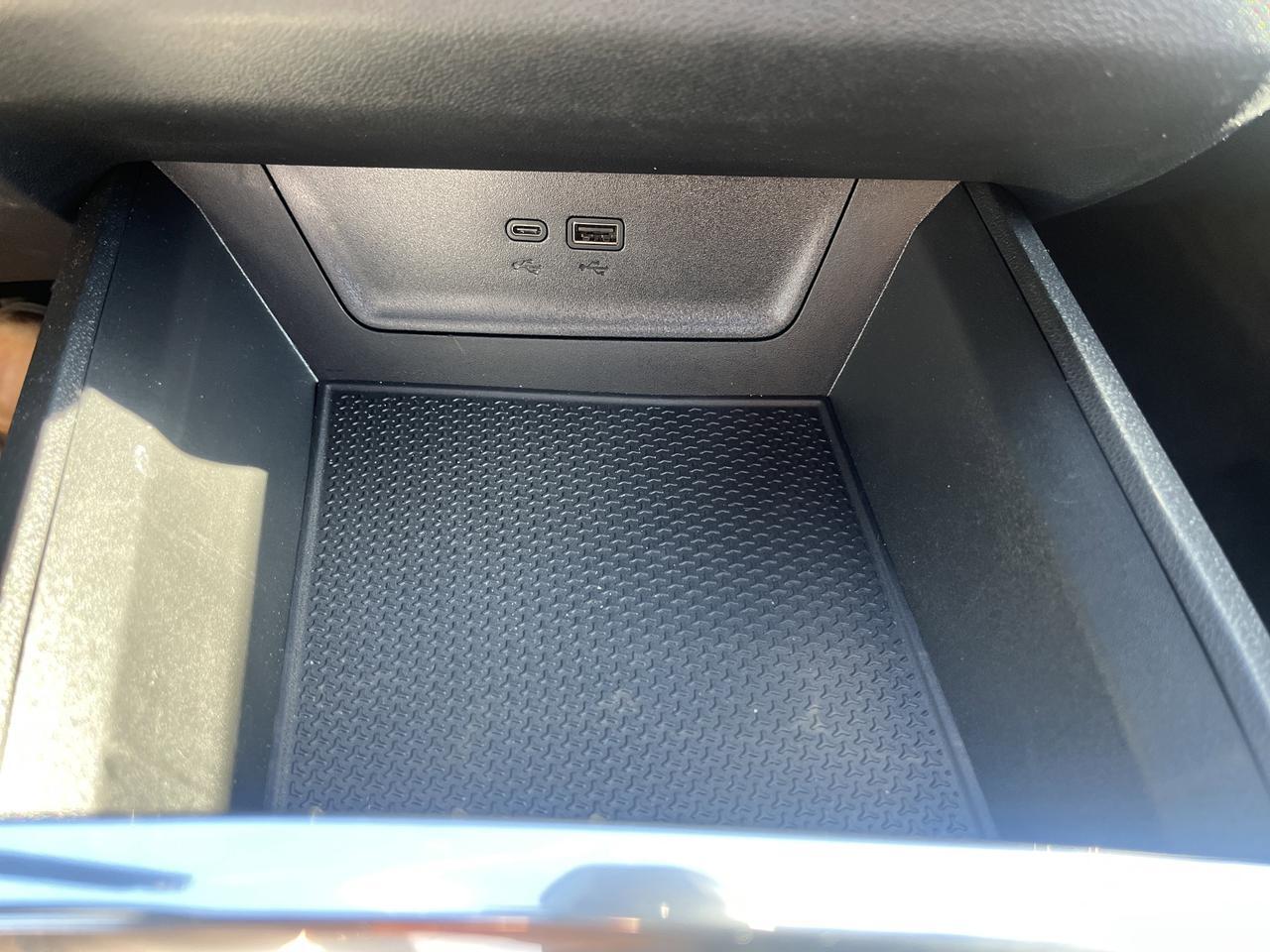 2026 Chevrolet Equinox LT AWD Convenience2Pkg w/Sunroof 19s AdptvCrz HtdEvotex HtdSteeringWhl 8-WayPwrDrvrSt HD-RearCamera Saukville WI