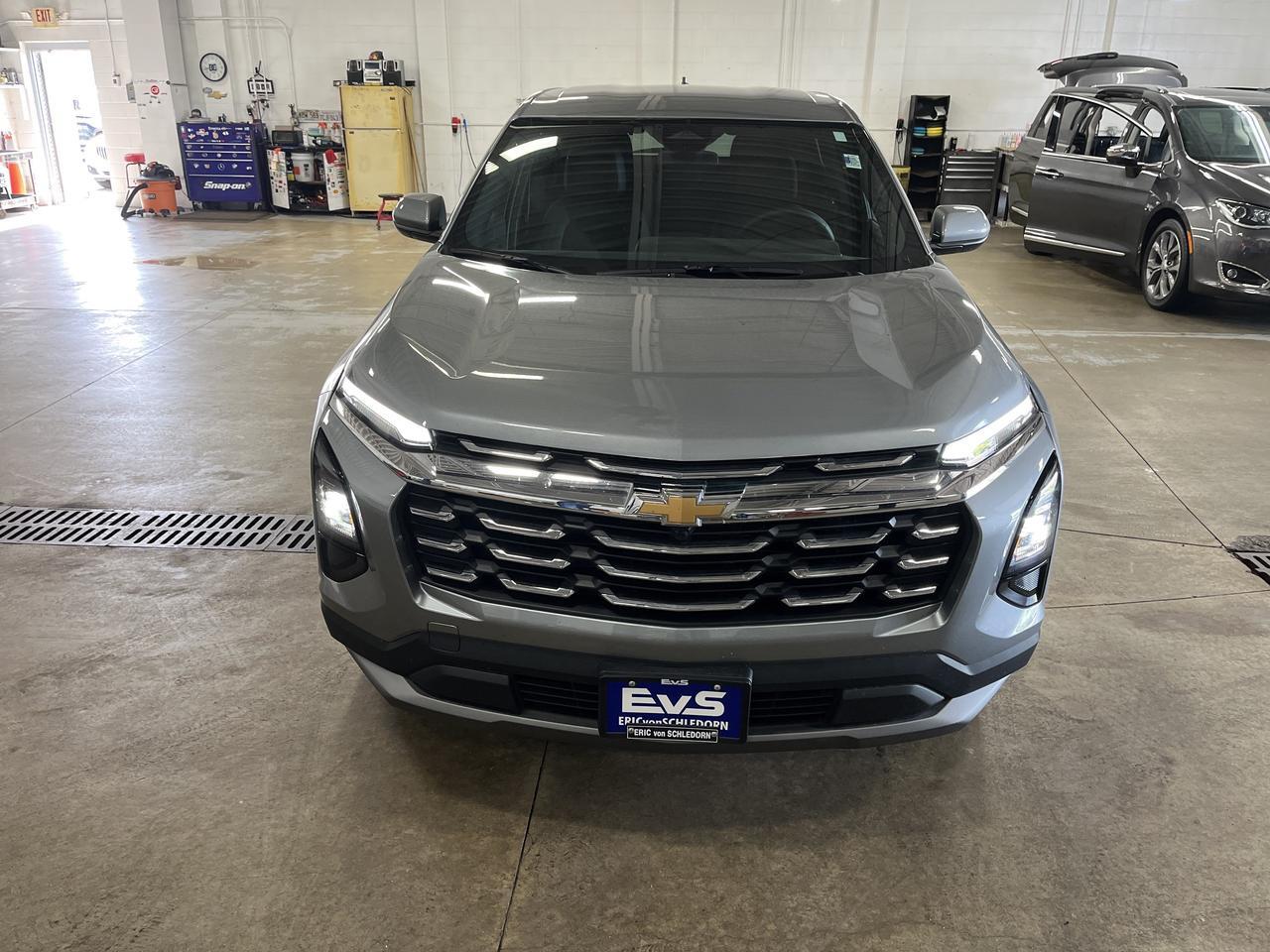 2026 Chevrolet Equinox LT AWD ConveniencePkg2 w/19s AdptvCrx HtdEvotex 8-WayPwrDrvrSeat AutosensePwrLiftgate