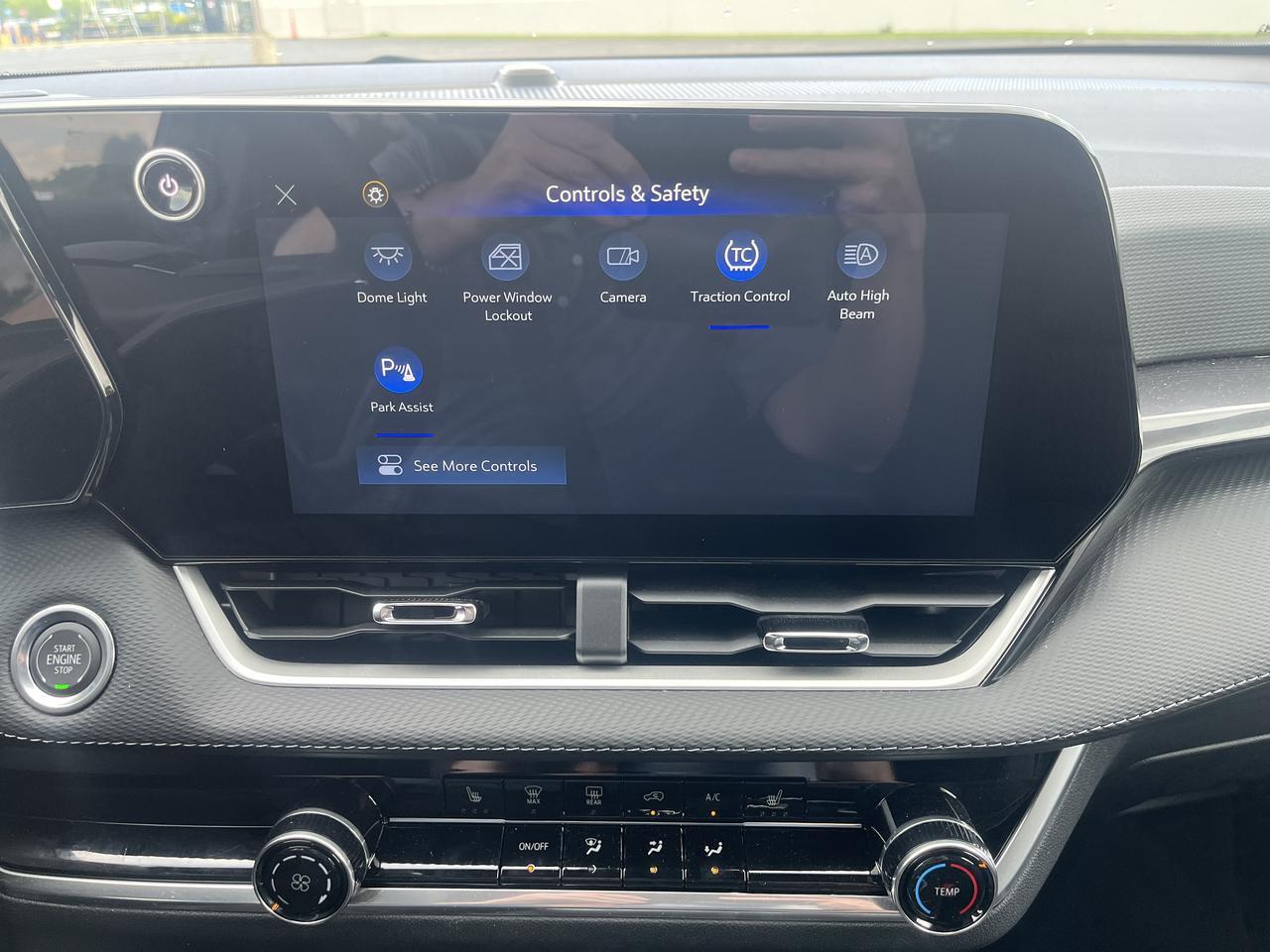 2026 Chevrolet Equinox LT AWD FloorLinerPkg w/BlackBowties AdptvCrz HtdSeats HtdSteeringWheel HD-RearCamera Saukville WI