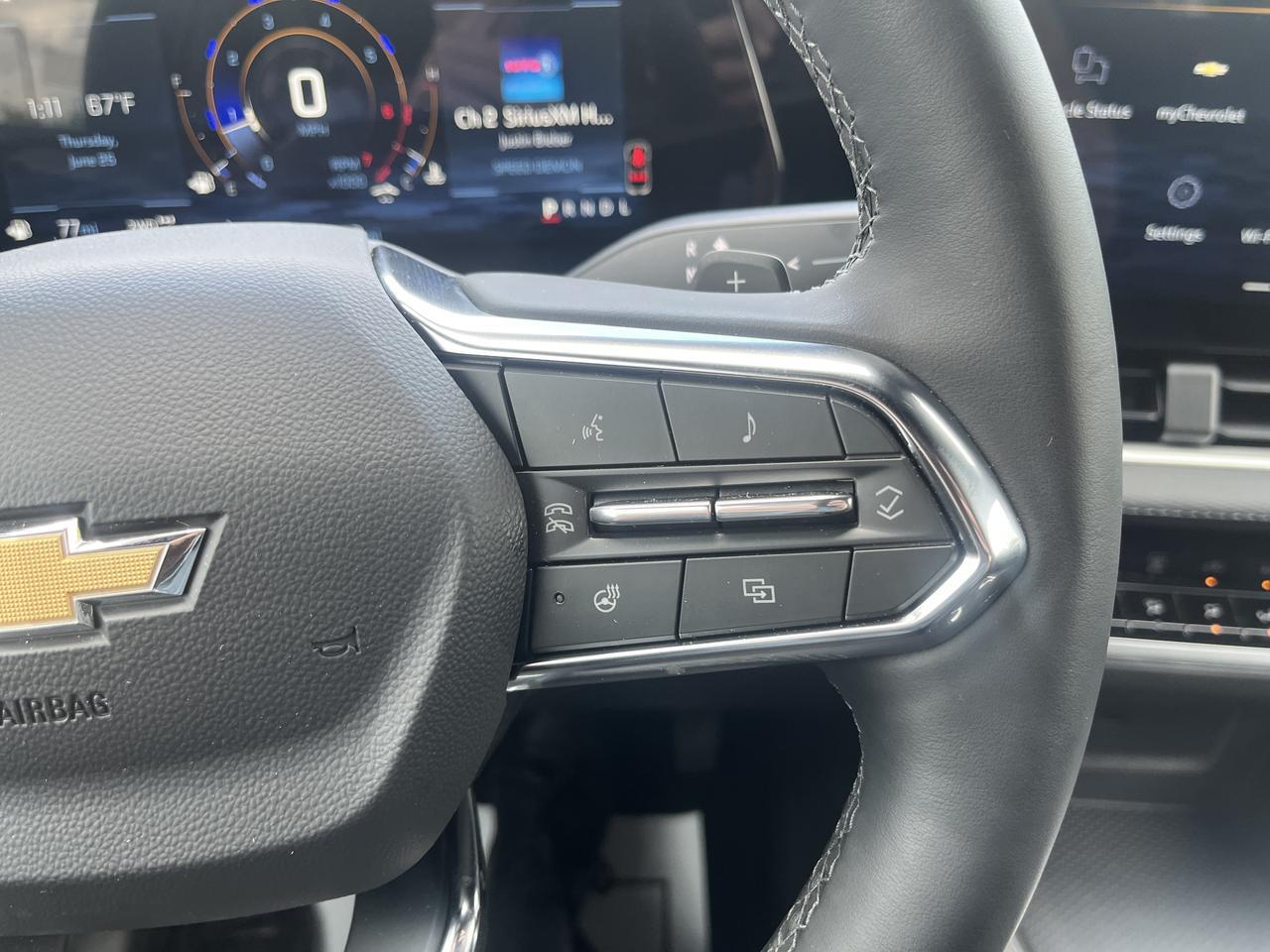 2026 Chevrolet Equinox LT AWD FloorLinerPkg w/BlackBowties AdptvCrz HtdSeats HtdSteeringWheel HD-RearCamera Saukville WI
