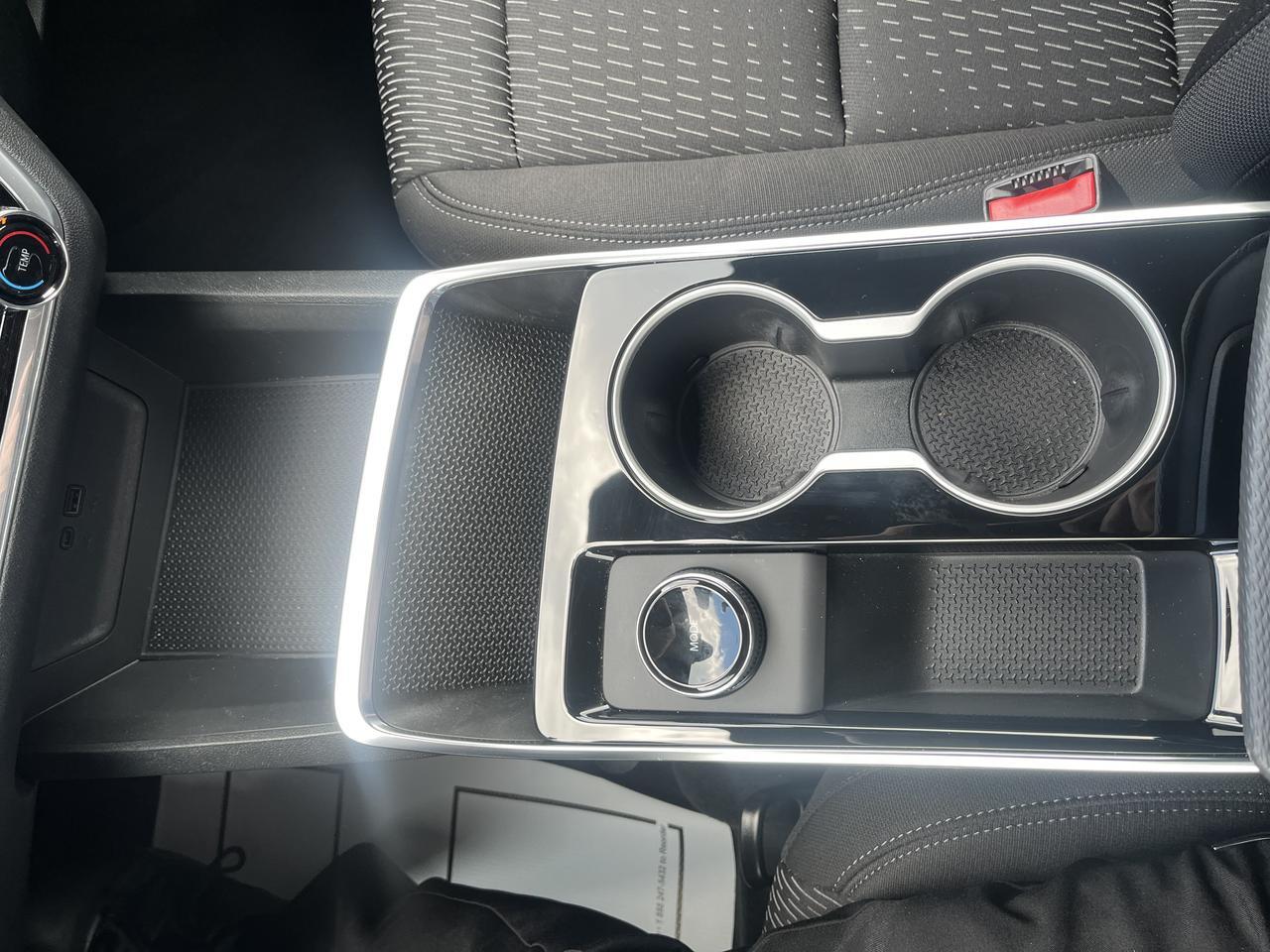2026 Chevrolet Equinox LT AWD FloorLinerPkg w/BlackBowties AdptvCrz HtdSeats HtdSteeringWheel HD-RearCamera Saukville WI