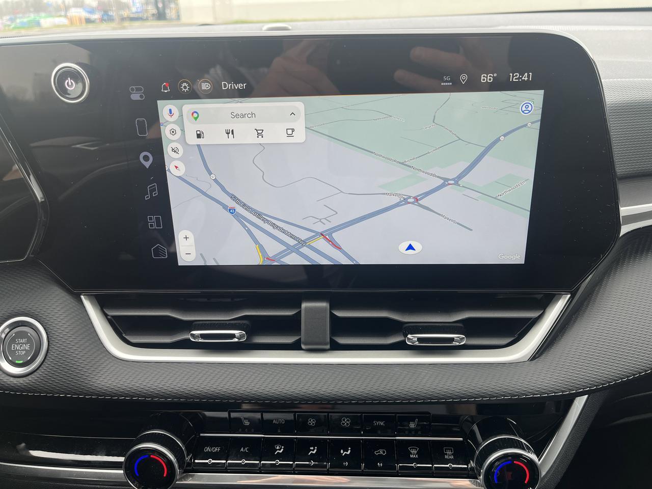 2026 Chevrolet Equinox LT AWD MidnightEdition Conv2Pkg w/19s MosiacBlack2-ToneRoof AdptvCrz HtdEvotex HtdStrngWhl Saukville WI