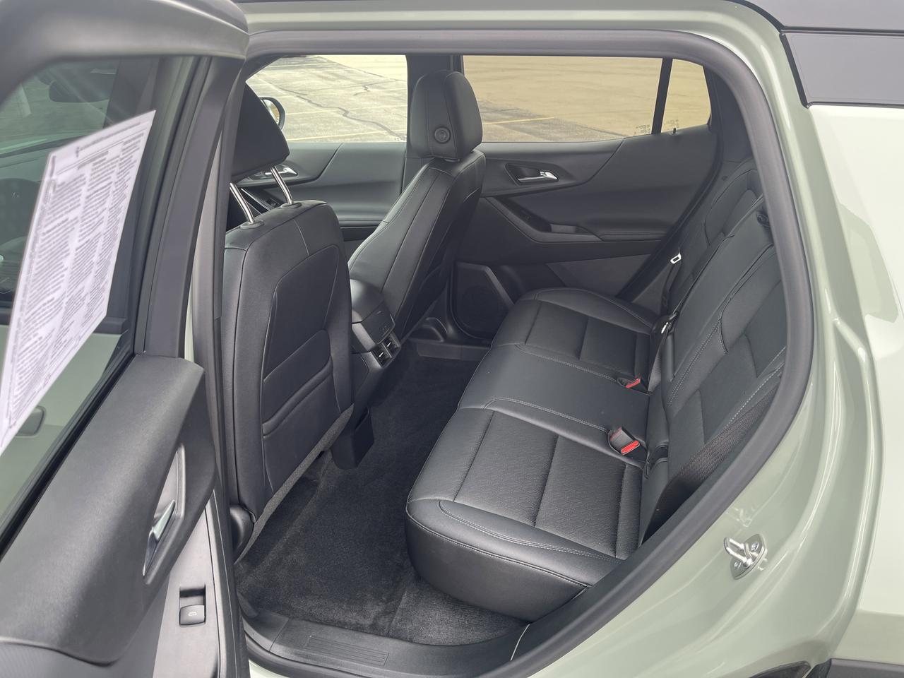 2026 Chevrolet Equinox LT AWD MidnightEdition Conv2Pkg w/19s MosiacBlack2-ToneRoof AdptvCrz HtdEvotex HtdStrngWhl Saukville WI