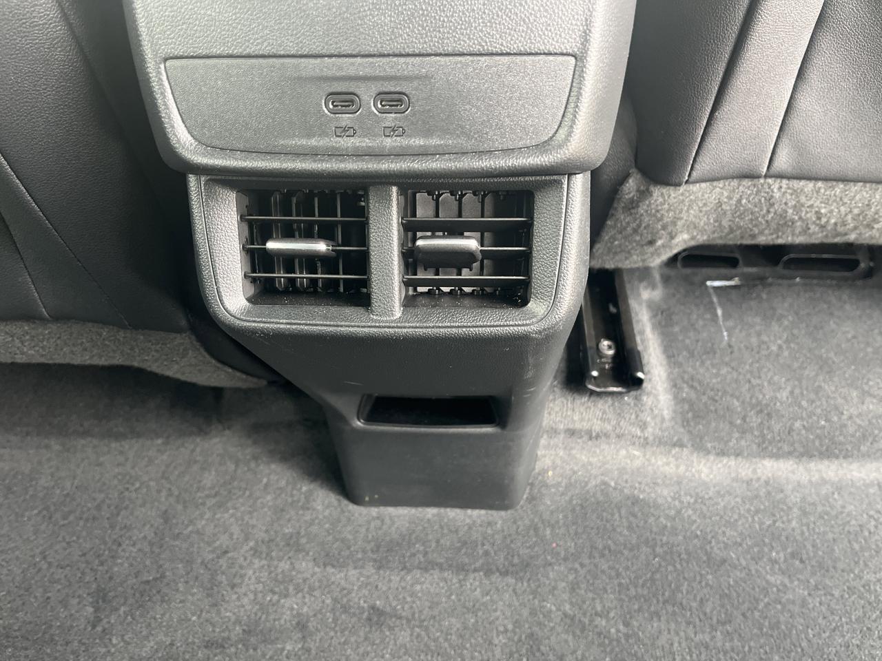 2026 Chevrolet Equinox LT AWD MidnightEdition Conv2Pkg w/19s MosiacBlack2-ToneRoof AdptvCrz HtdEvotex HtdStrngWhl Saukville WI