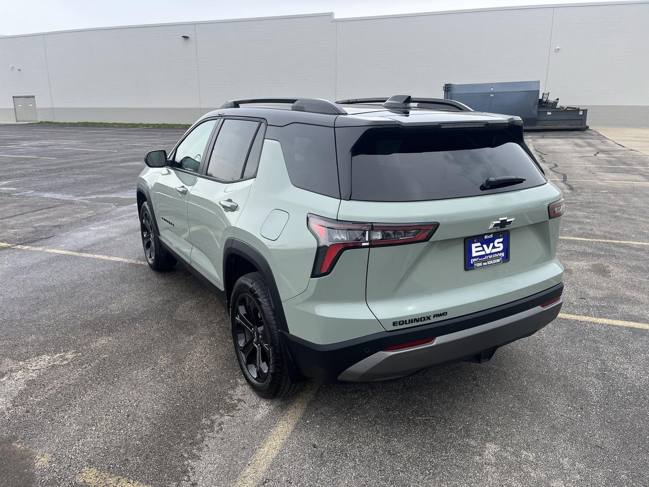 2026 Chevrolet Equinox LT AWD MidnightEdition Conv2Pkg w/19s MosiacBlack2-ToneRoof AdptvCrz HtdEvotex HtdStrngWhl Saukville WI