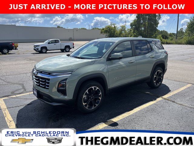 2026 Chevrolet Equinox LT AWD Sfty&Tech Conv2Pkgs w/19s AdptvCrz 8-WayPwrDrvrSeat AutosensePwrLftgt FogLamps HD-SrrndVsn Milwaukee WI