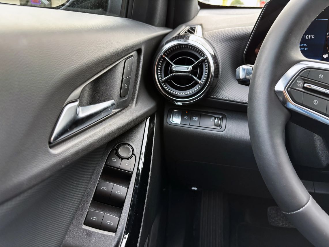 2026 Chevrolet Equinox LT Sport Utility 4D