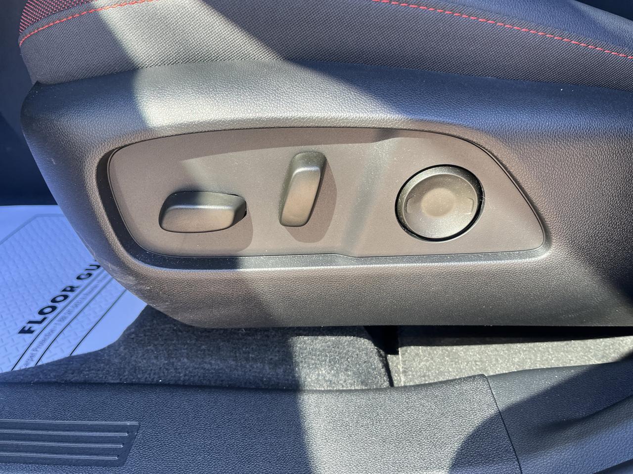 2026 Chevrolet Equinox RS AWD Conv3Pkg w/AdptvCrz HtdCldMemEvotex HD-RearCamera Saukville WI